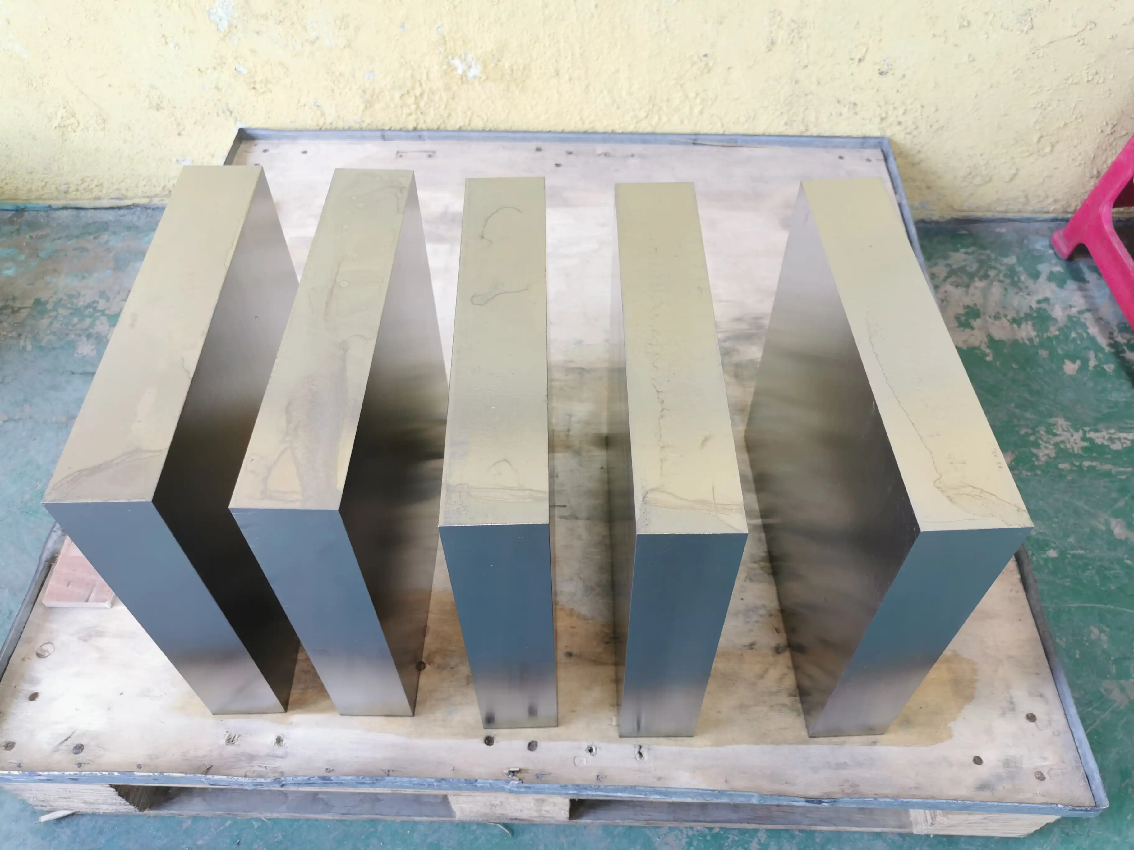 Nickel 200 Forgings Nickel 200 Forgings