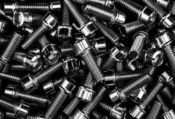 Nickel alloy bolts