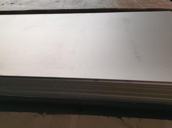 How to Cut and Weld Nickel 200 Sheet Without Cracking?
