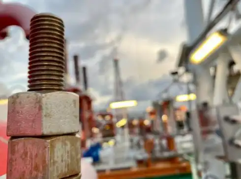 What Are the Advantages of Using Nickel Alloy Fasteners in the Oil & Gas Industry?